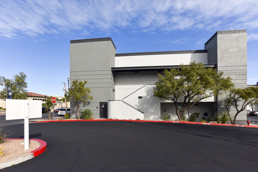 More Photos Of 303 S Water St, Henderson Coworking Space