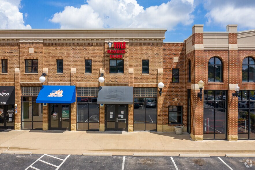 More Photos Of 1489 E 15th St, Edmond Unknown For Lease