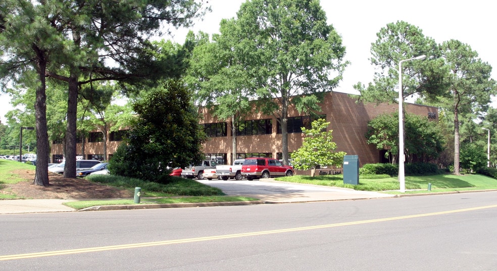More Photos Of 866 Ridgeway Loop, Memphis Office For Lease