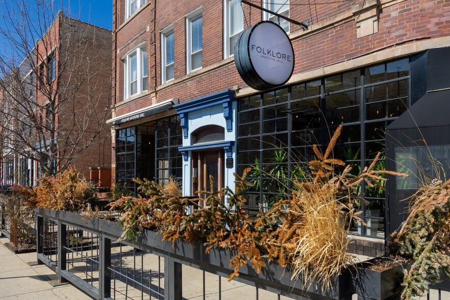 Primary Photo Of 2100 W Division St, Chicago General Retail For Lease