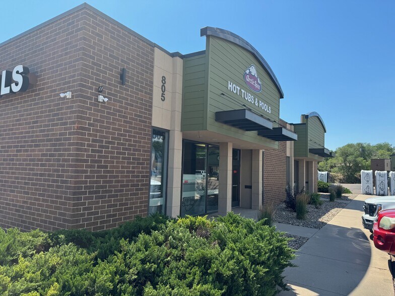 More Photos Of 805-955 Garden of the Gods Rd, Colorado Springs Unknown For Lease