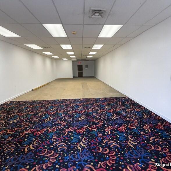 More Photos Of 46520 County Road 48, Southold Unknown For Lease