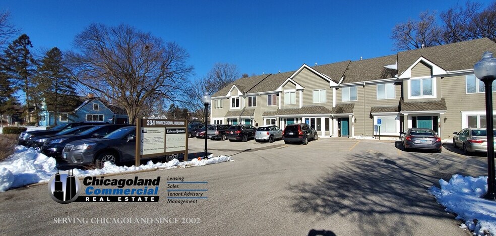 More Photos Of 334 E Colfax St, Palatine Loft Creative Space For Lease