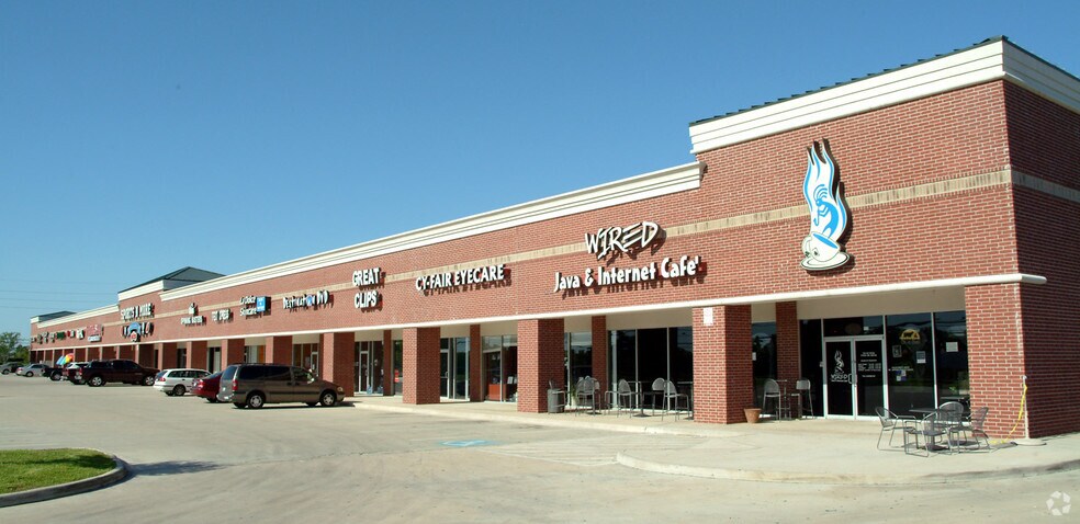 More Photos Of 9740 Barker Cypress Rd, Cypress Restaurant For Lease