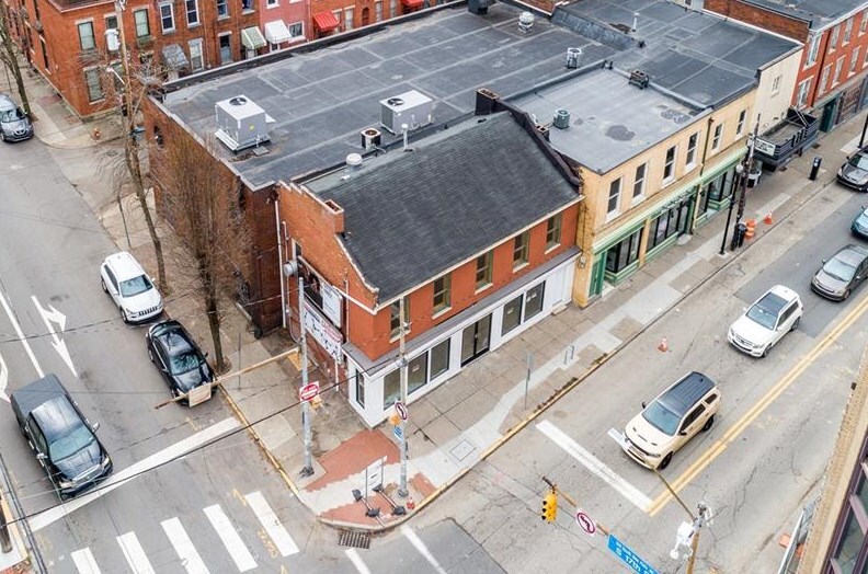 More Photos Of 1610 E Carson St, Pittsburgh Storefront Retail Office For Lease