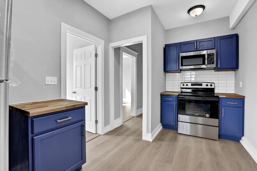 More Photos Of 36 Fairview Ave, Hudson Apartments For Sale