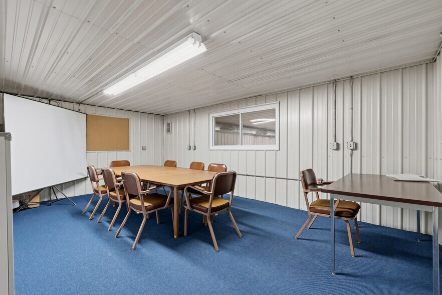 More Photos Of 751 County Route 37, Central Square Warehouse For Lease