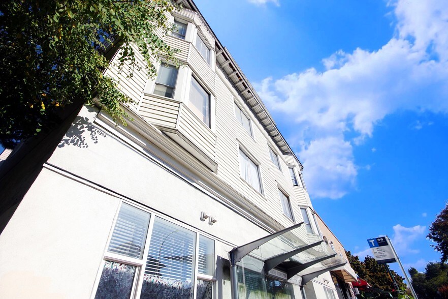 More Photos Of 2163-2167 Dundas St, Vancouver Apartments For Sale