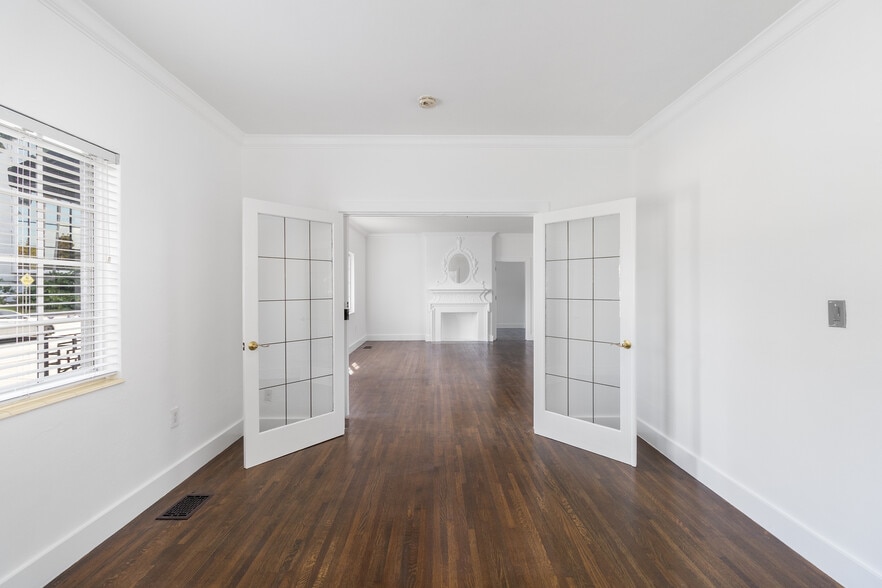 More Photos Of 5810 Biscayne Blvd, Miami Loft Creative Space For Sale