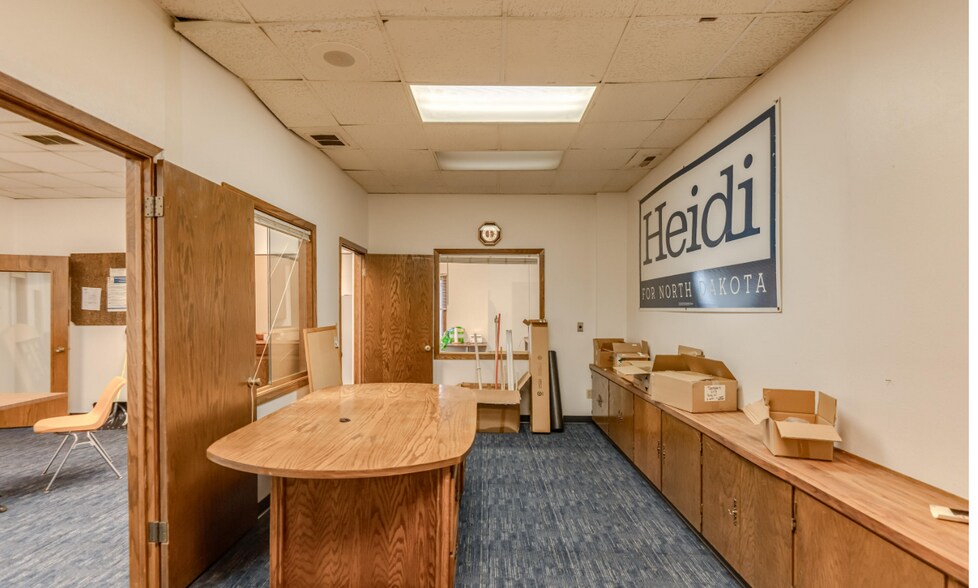 More Photos Of 1100 Basin Ave, Bismarck Flex For Sale