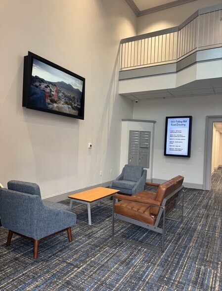 More Photos Of 1201 Fulling Mill Rd, Middletown Office For Sale