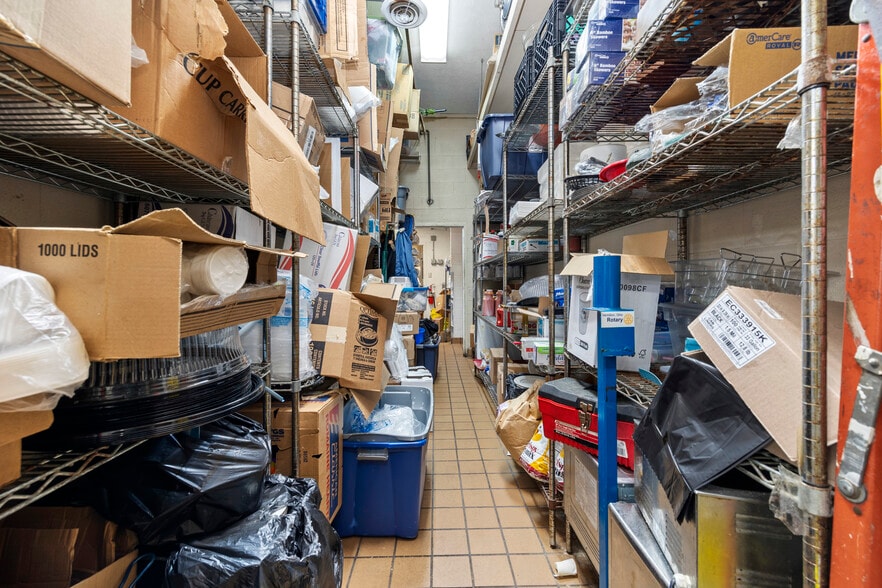 More Photos Of 4415 Liberty Ave, Vermilion General Retail For Sale
