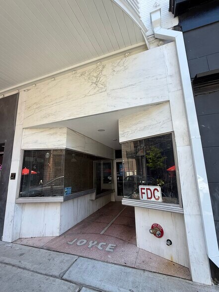 More Photos Of 221 Dauphin St, Mobile General Retail For Lease