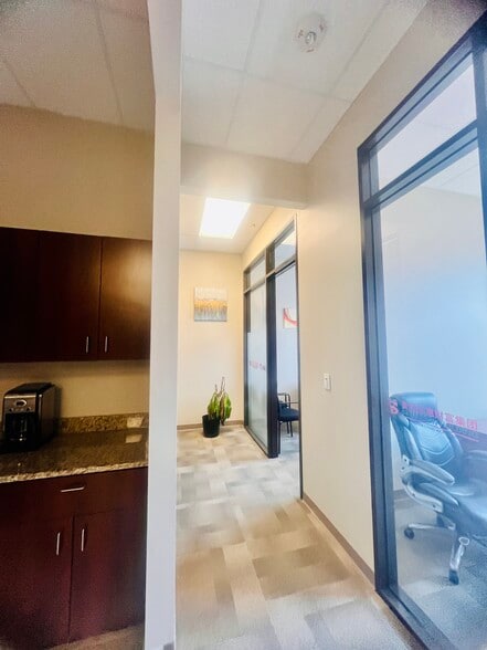 More Photos Of 7709 San Jacinto Pl, Plano Office For Sale