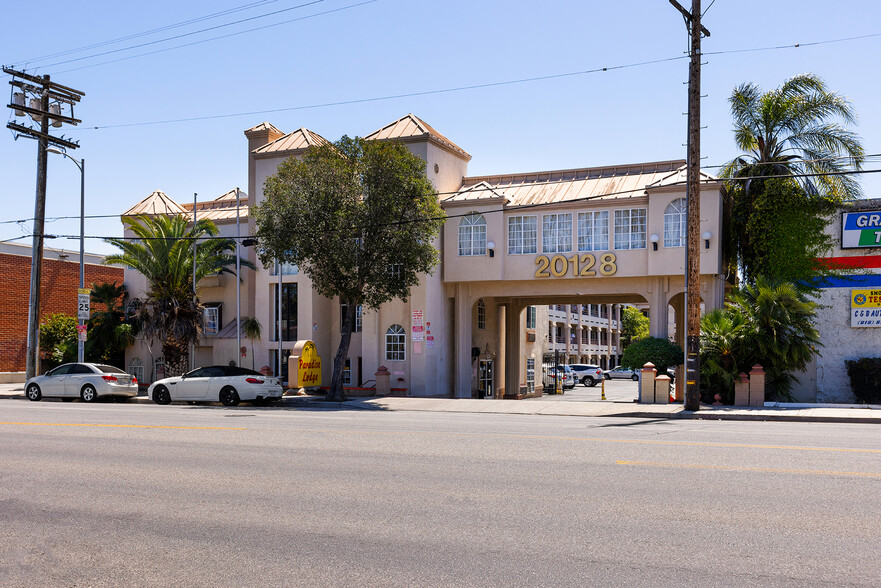 Primary Photo Of 20128 Roscoe Blvd, Canoga Park Hotel For Sale