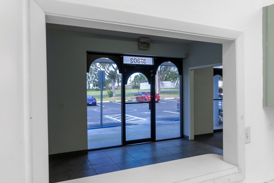 More Photos Of 37810 Medical Arts Ct, Zephyrhills Medical For Sale