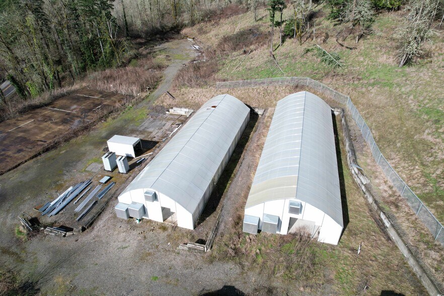 More Photos Of 17551 SE Highway 224, Damascus Manufacturing For Sale