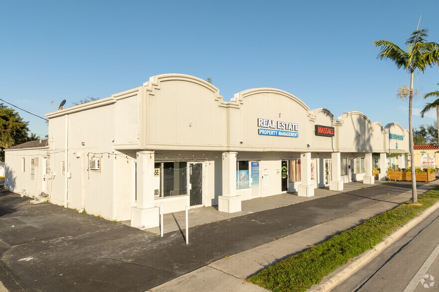 More Photos Of 1200-1220 S Federal Hwy, Dania Unknown For Lease