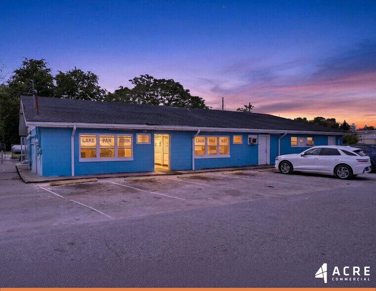 Primary Photo Of 1481 CR 437, Lake Panasoffkee General Retail For Sale