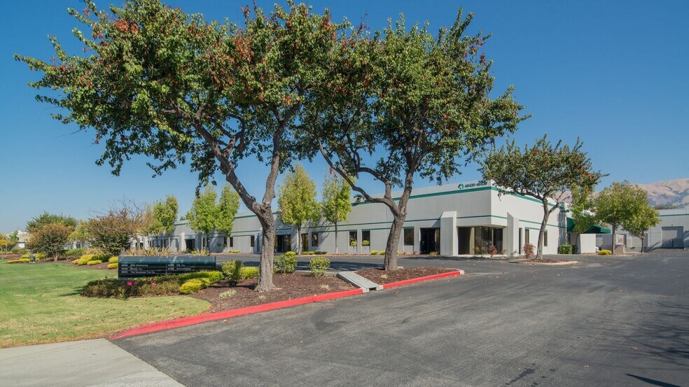 Primary Photo Of 48340-48350 Milmont Dr, Fremont Warehouse For Lease