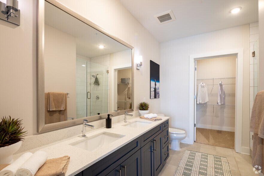 More Photos Of 5180 Peachtree Blvd, Chamblee Apartments For Lease