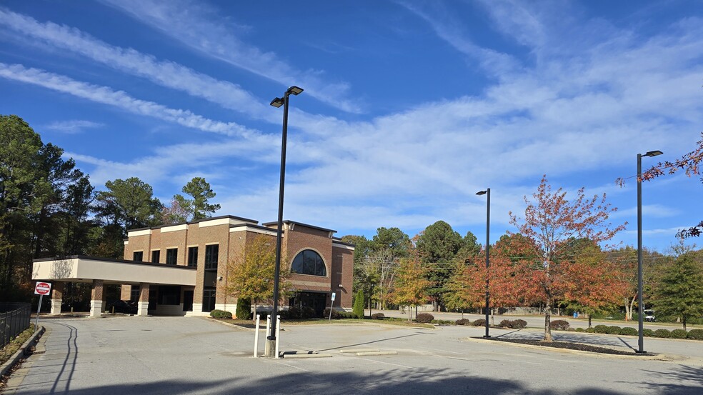 More Photos Of 701 Mutual Ct, Raleigh Office For Sale