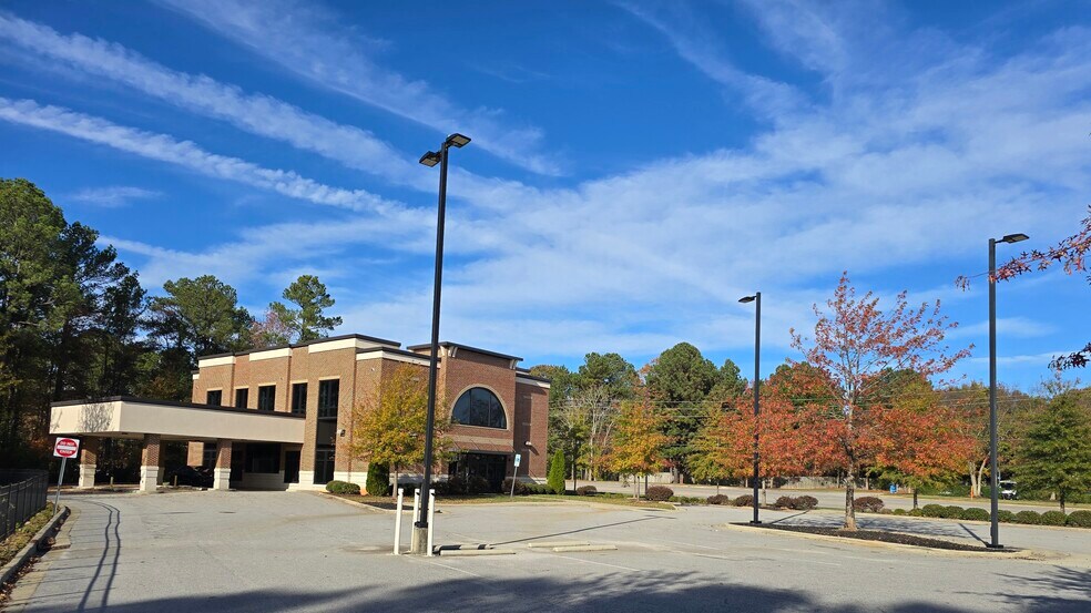 More Photos Of 701 Mutual Ct, Raleigh Office For Sale