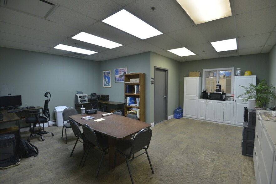 More Photos Of 97 Chimney Rock Rd, Bridgewater Unknown For Lease