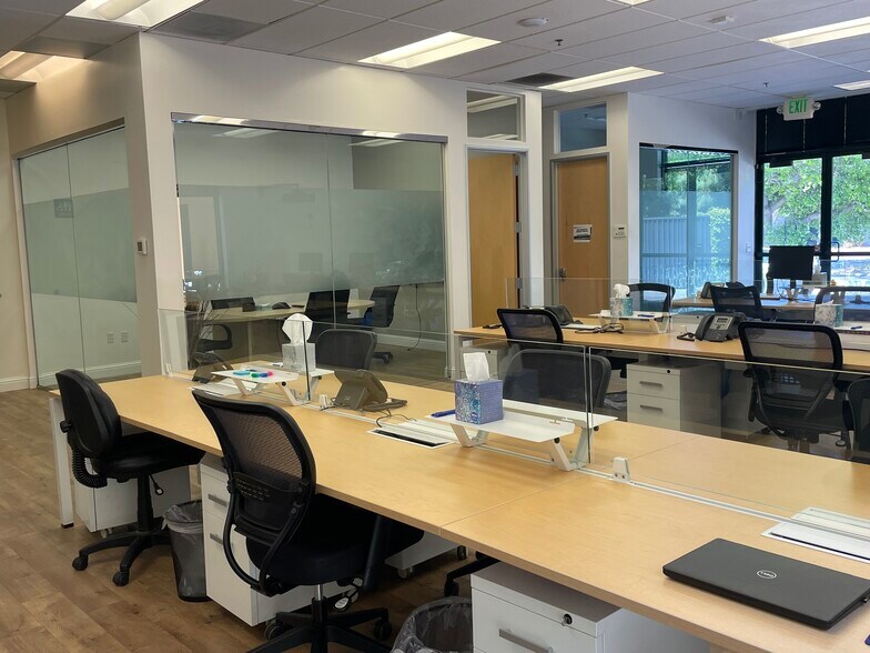 More Photos Of 475 N Whisman Rd, Mountain View Office For Lease