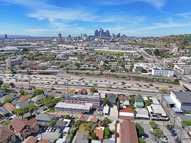 More Photos Of 2109 Manitou Ave, Los Angeles Apartments For Sale