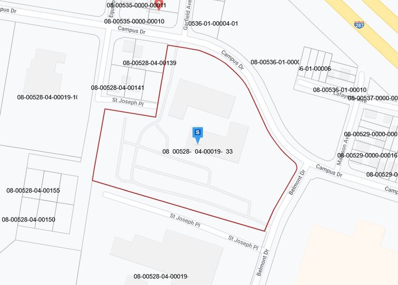 More Photos Of 202 Campus Dr, Somerset Flex For Lease