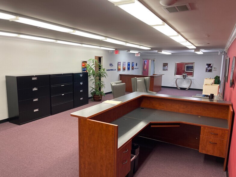 More Photos Of 2230 S Anne St, Santa Ana Manufacturing For Sale