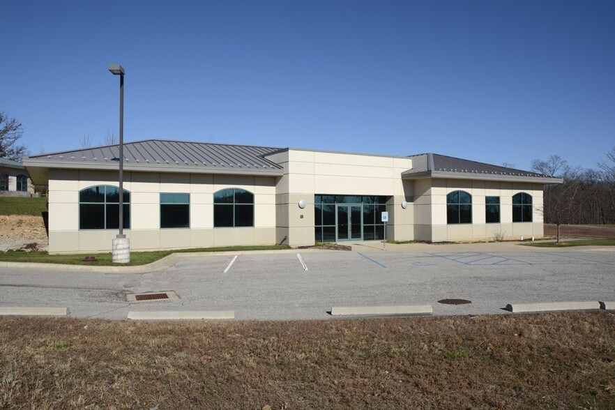 More Photos Of 5780 Osage Beach Pky, Osage Beach Medical For Sale