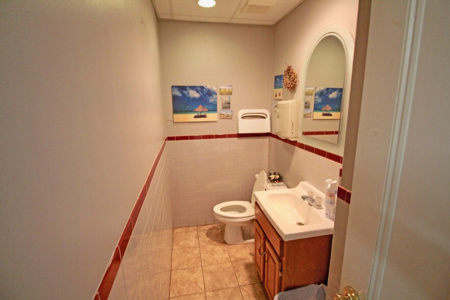 More Photos Of 19 Belmont Ave, Dover Apartments For Sale