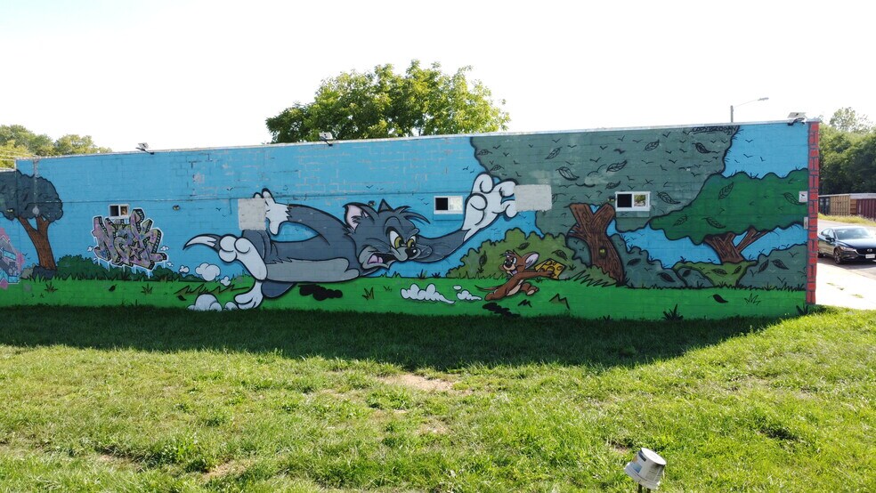 More Photos Of 430 N Commerce Ave, Waynesboro Flex For Sale