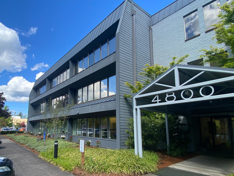 Primary Photo Of 4800 SW Griffith Dr, Beaverton Office For Lease