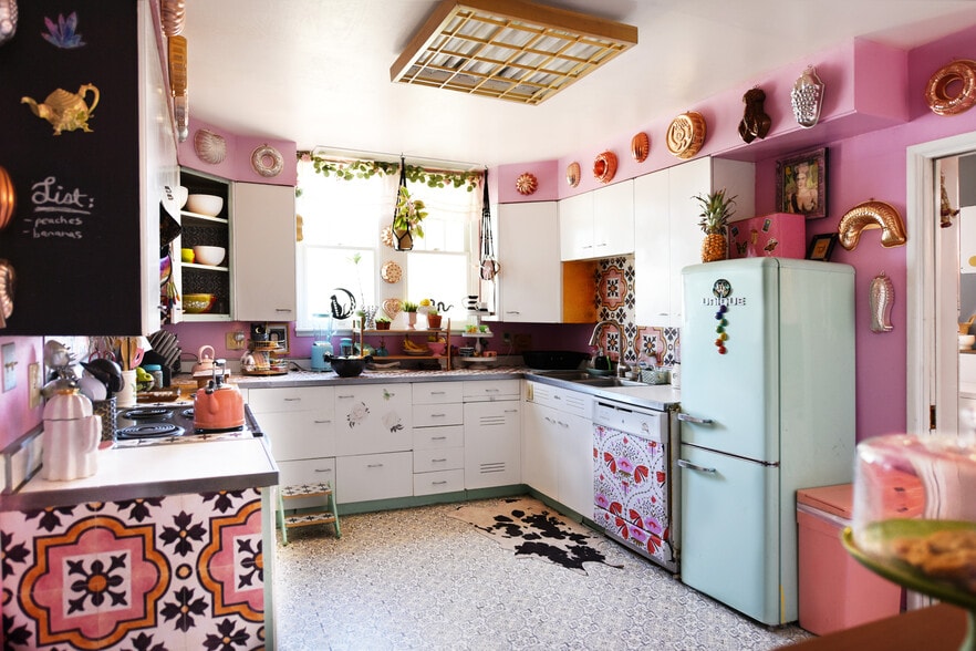 More Photos Of 200 E Vista St, Bisbee Movie Radio TVStudio For Sale