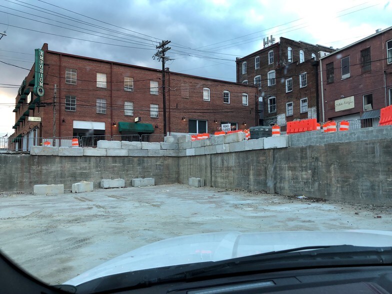 More Photos Of 207 E Oak St, Mount Airy Land For Sale