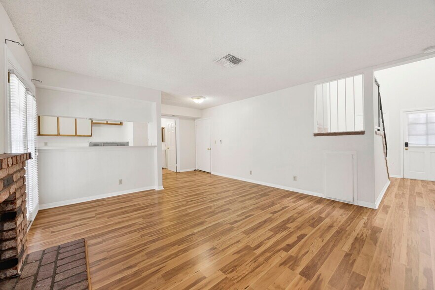 More Photos Of 1835 S Alta Vista Ave, Monrovia Multifamily For Sale