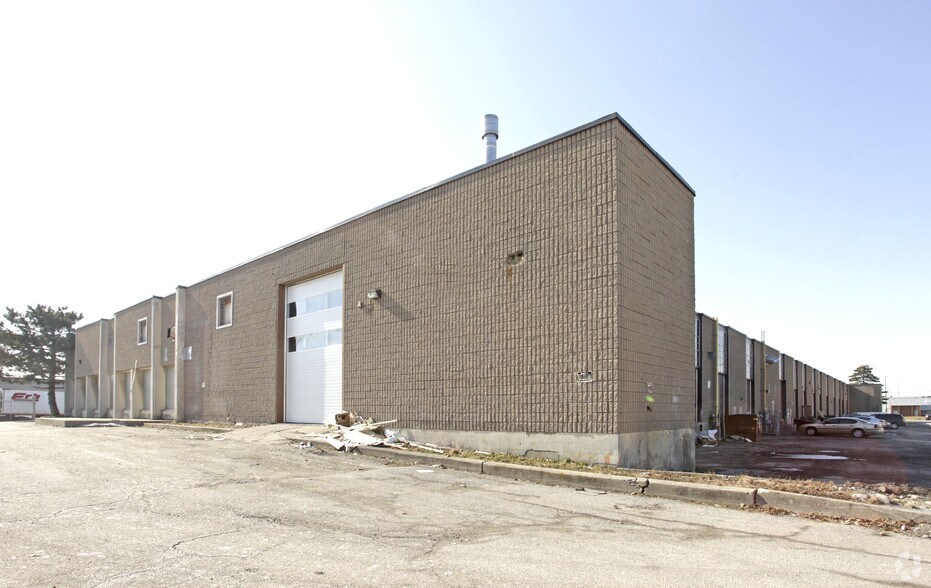 More Photos Of 397 Humberline Dr, Toronto Warehouse For Sale