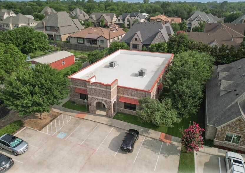 More Photos Of 820 Central Dr, Colleyville Office For Sale
