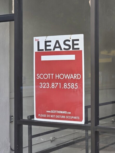 More Photos Of 4667 Hollywood Blvd, Los Angeles Apartments For Lease