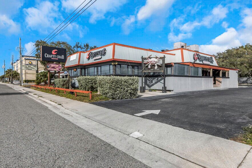 More Photos Of 2901 Tyrone Blvd, Saint Petersburg Restaurant For Sale