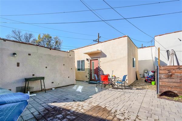 More Photos Of 609 Corwin Ave, Glendale Multifamily For Sale
