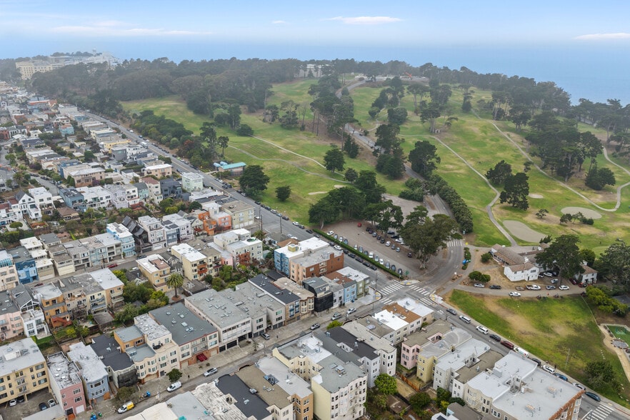 More Photos Of 447 34th Ave, San Francisco Apartments For Sale