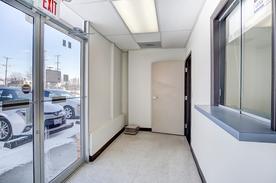 More Photos Of 1-19 E Pleasant St, Springfield Medical For Sale