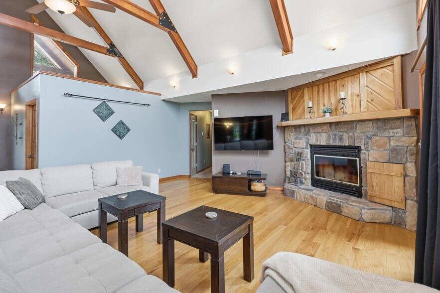 More Photos Of 25695 Mulberry Rd, Webb City Winery Vineyard For Sale