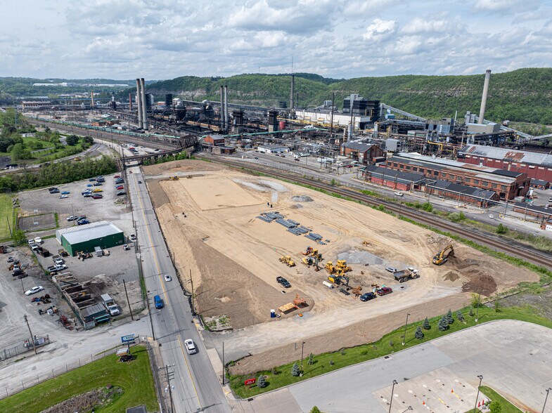 More Photos Of 206 State St, Clairton Industrial For Lease