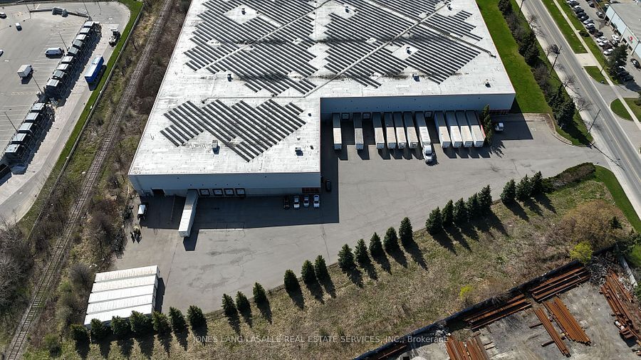 More Photos Of 111 Van Kirk Dr, Brampton Warehouse For Lease