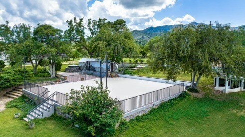 More Photos Of 36033 S Mt Lemmon Rd, Oracle Hospitality For Sale